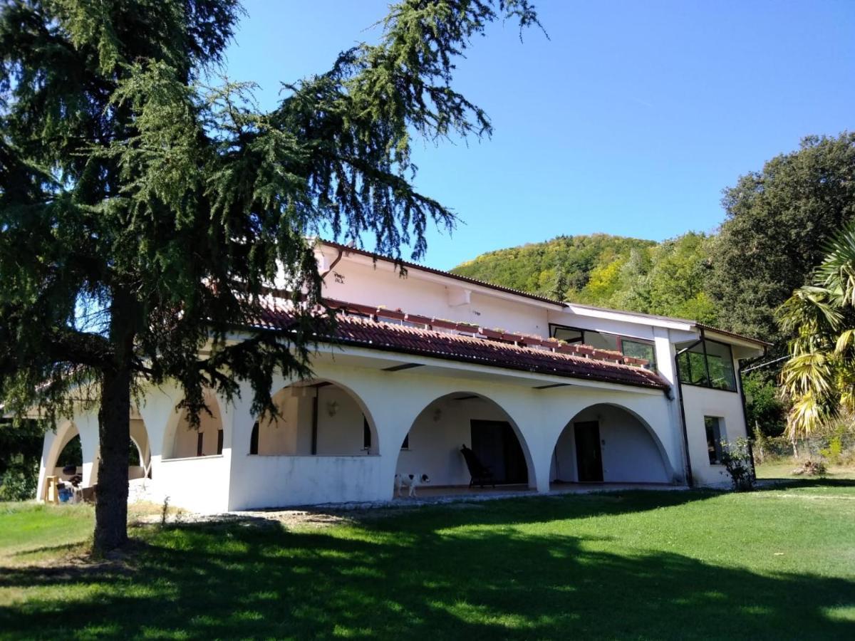 "Cara Pace" In Collina Per Famiglie Bed & Breakfast Montefiore Conca Bagian luar foto