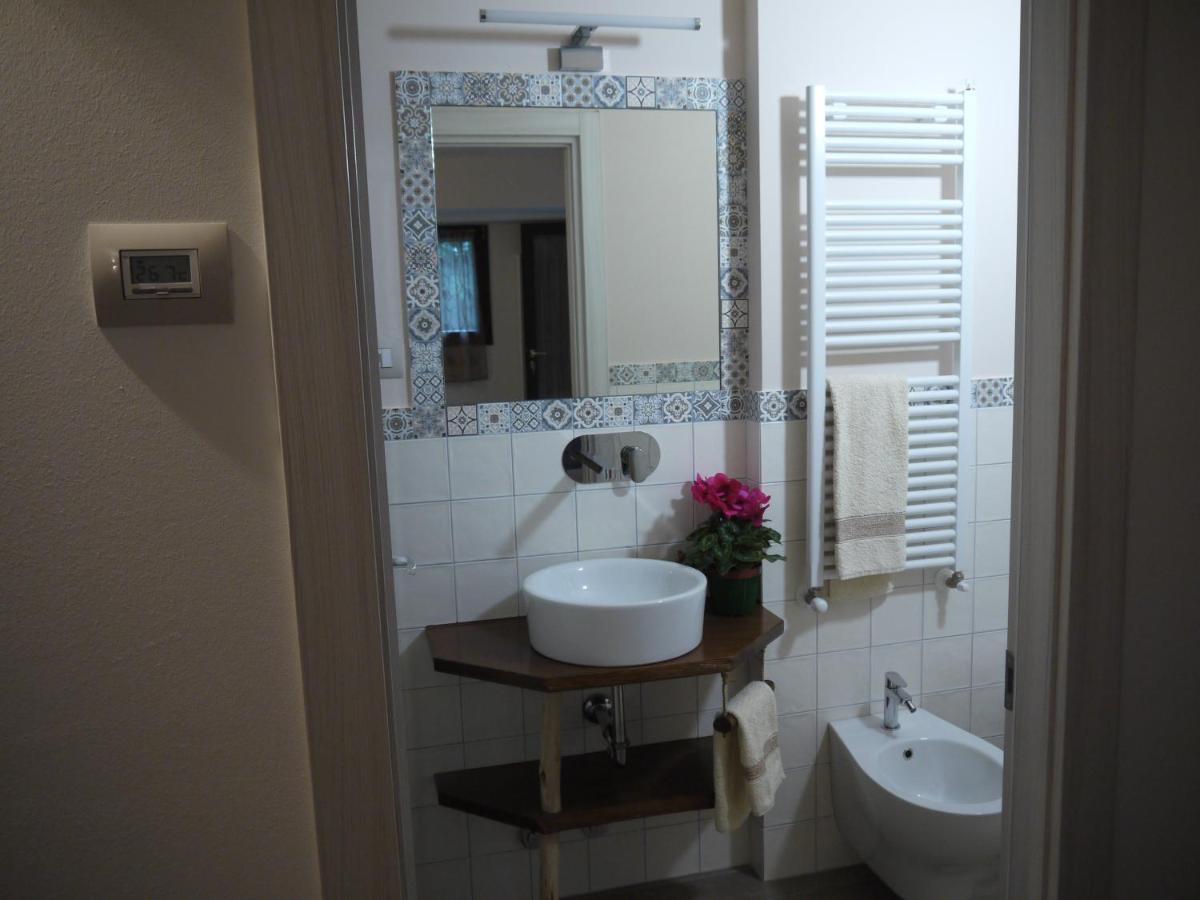 "Cara Pace" In Collina Per Famiglie Bed & Breakfast Montefiore Conca Bagian luar foto